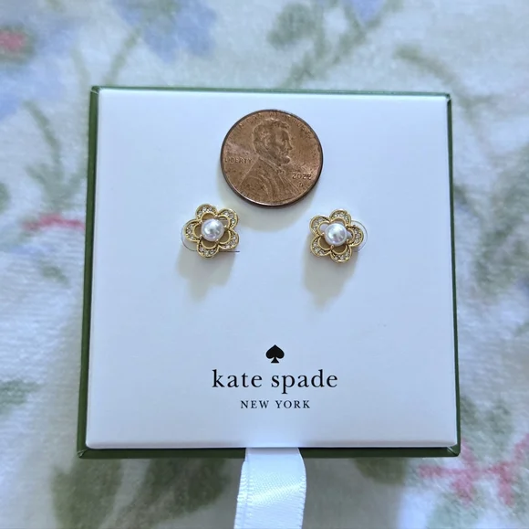 Kate Spade♠️ "Jeweled Stencil" Faux Pearl Earrings - NIB - Picture 6 of 16